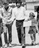 steven-spielberg-with-his-movie-kids-from-e-t