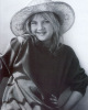 Drew-young-straw-hat-hip